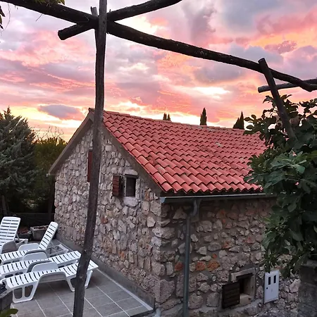 펜션 House Oasis A4+2 *