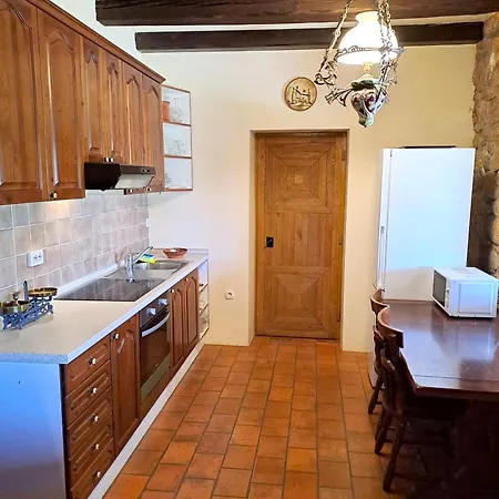 House Oasis A4+2 펜션